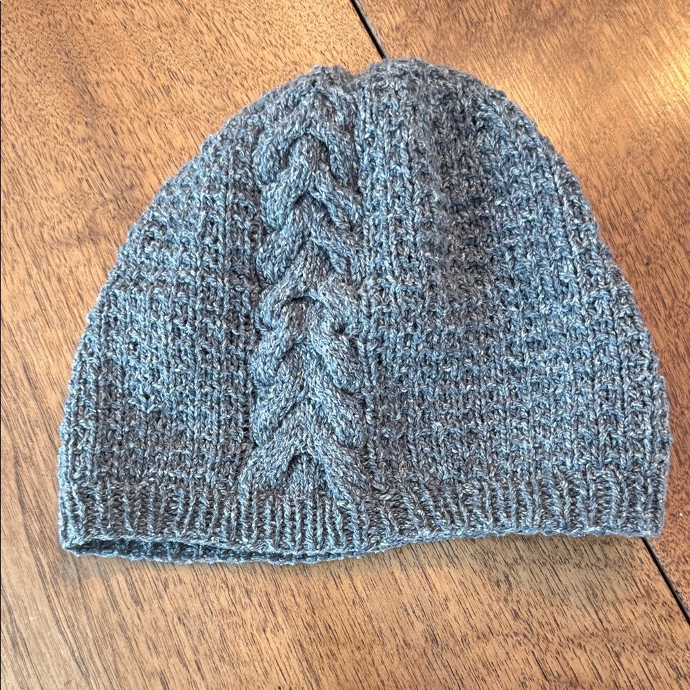 Gray cableknit hat